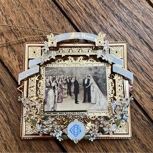 3 White House ornaments. See photos